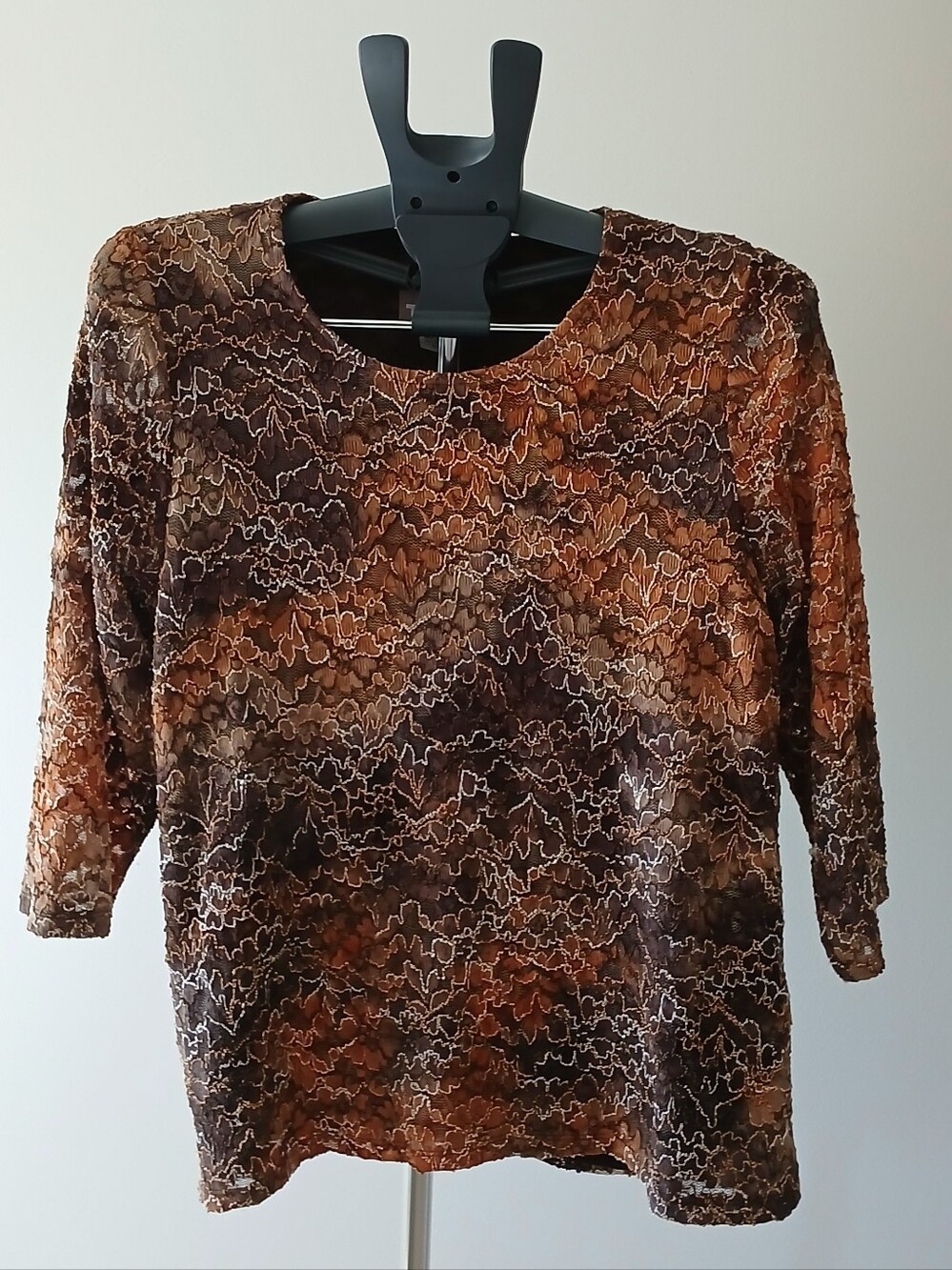 Tan Jay Size L Top 3/4 Sleeve Top